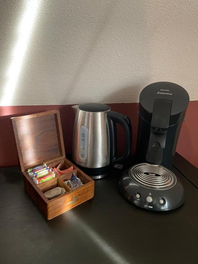 Bed & Koffie, Op De Spinbaan Bed & Breakfast Den Burg Luaran gambar